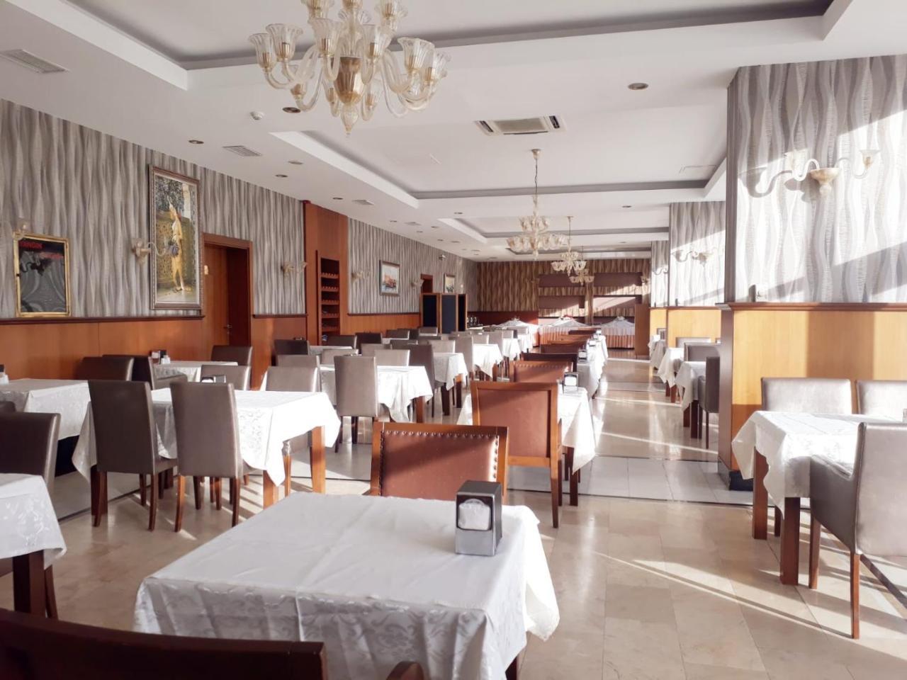Pelikan Hotel Büyükçekmece Esterno foto